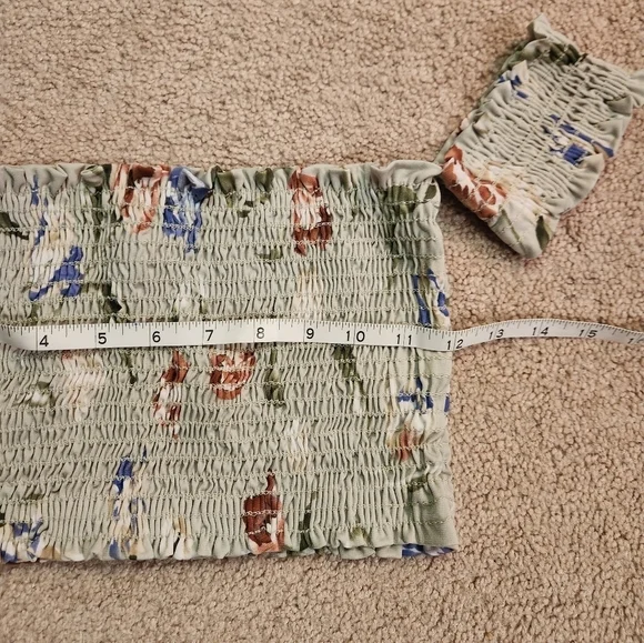 Billabong Crop Top - Picture 2 of 6